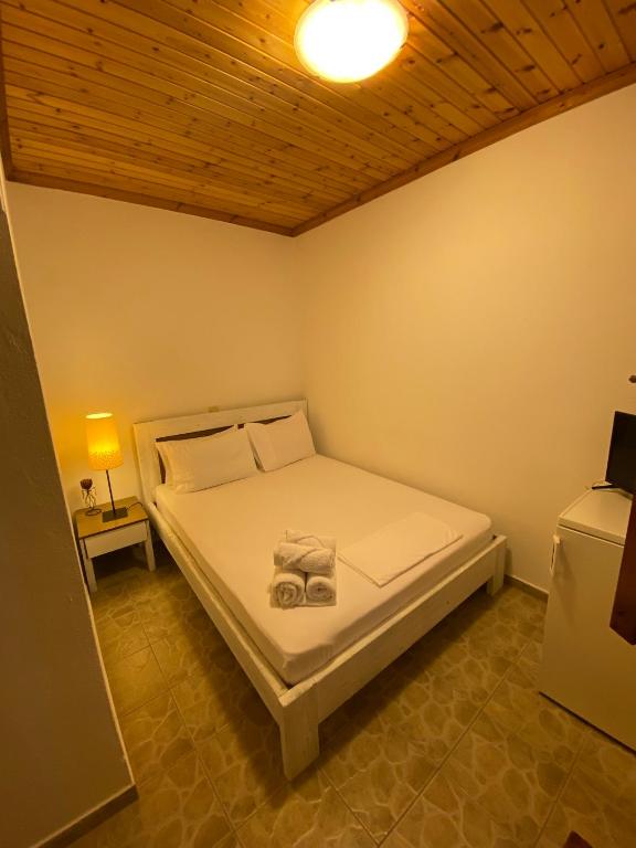 Armonia Samothraki Rooms