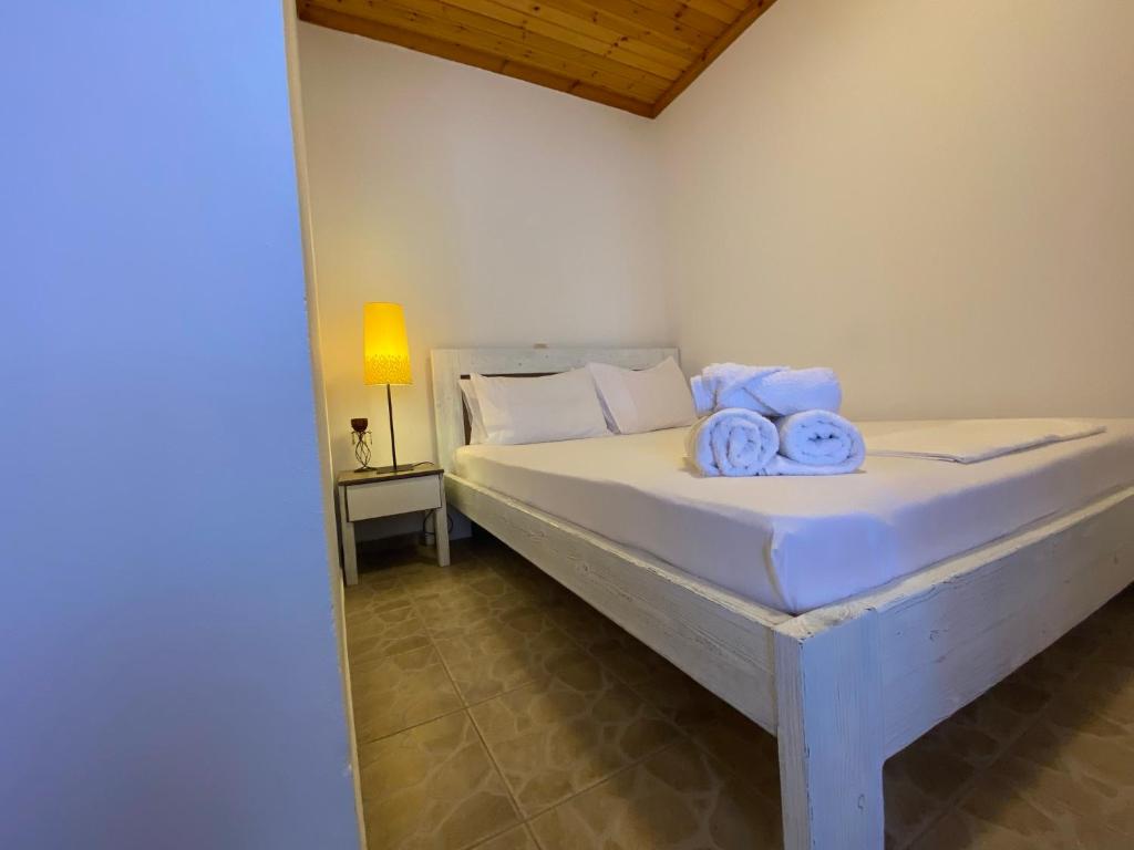 Armonia Samothraki Rooms