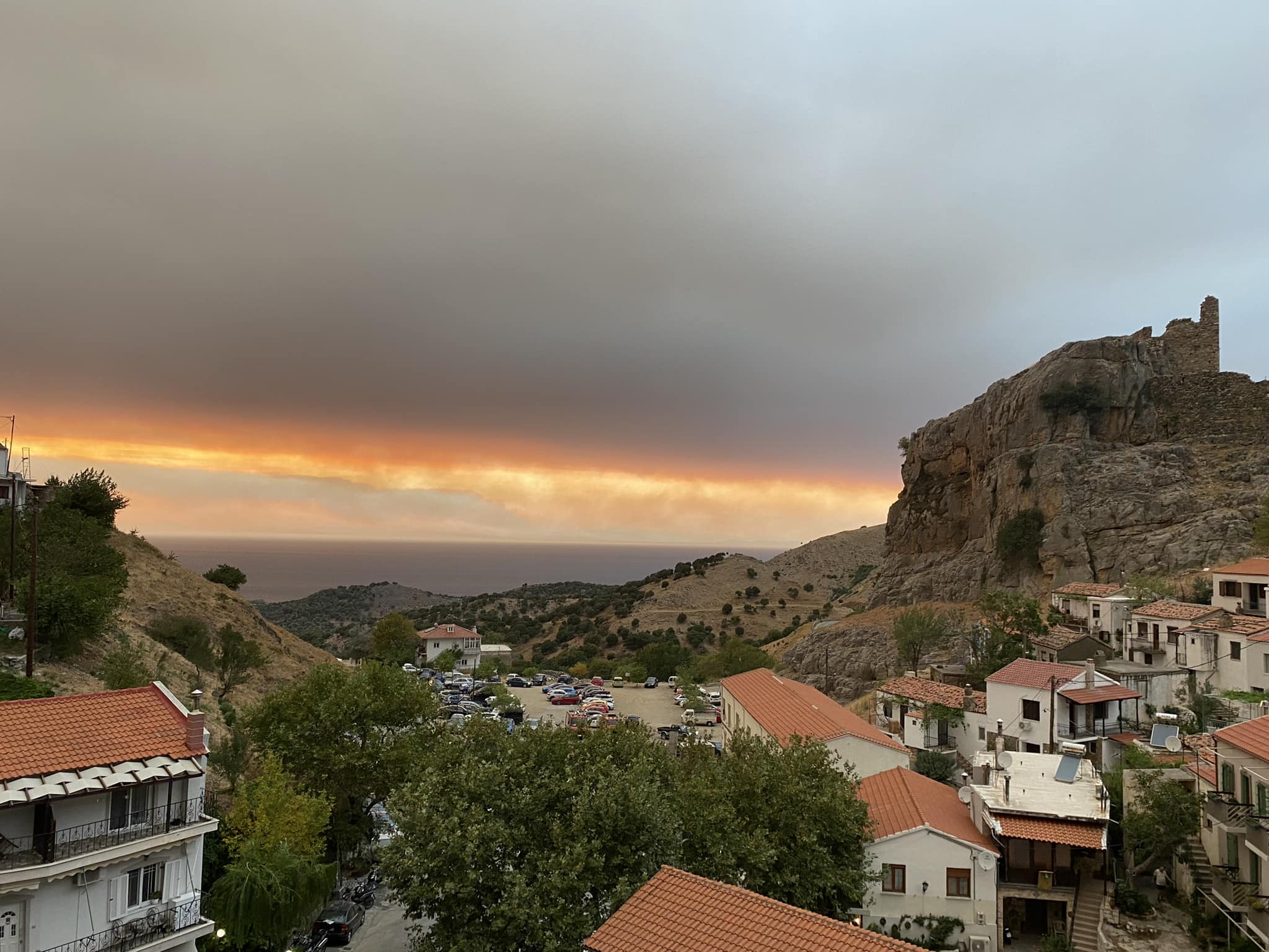 Τράπεζα με θέα